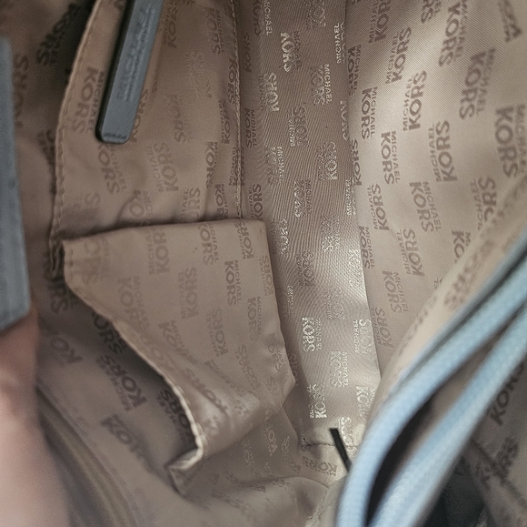 Blue flowered Michael Kors Purse. - Picture 7 of 8